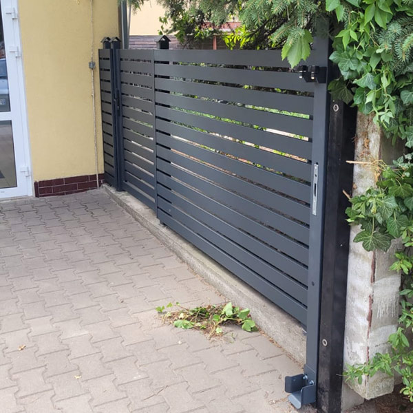Ogrodzenie aluminium wraz z bramą przesuwną