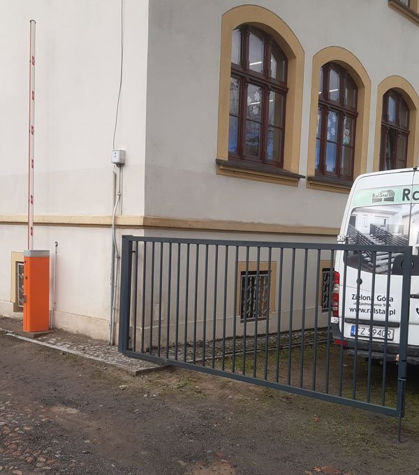 Brama oraz szlaban NICE